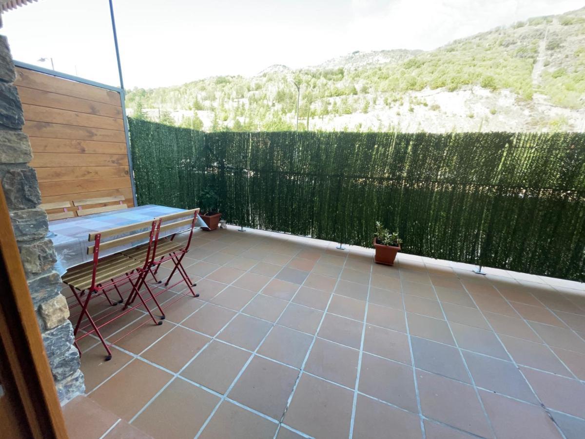 Precioso Calido Apartamento En Sort Con Terraza Apartment Ngoại thất bức ảnh